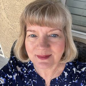 Meet your Posher, Cindy